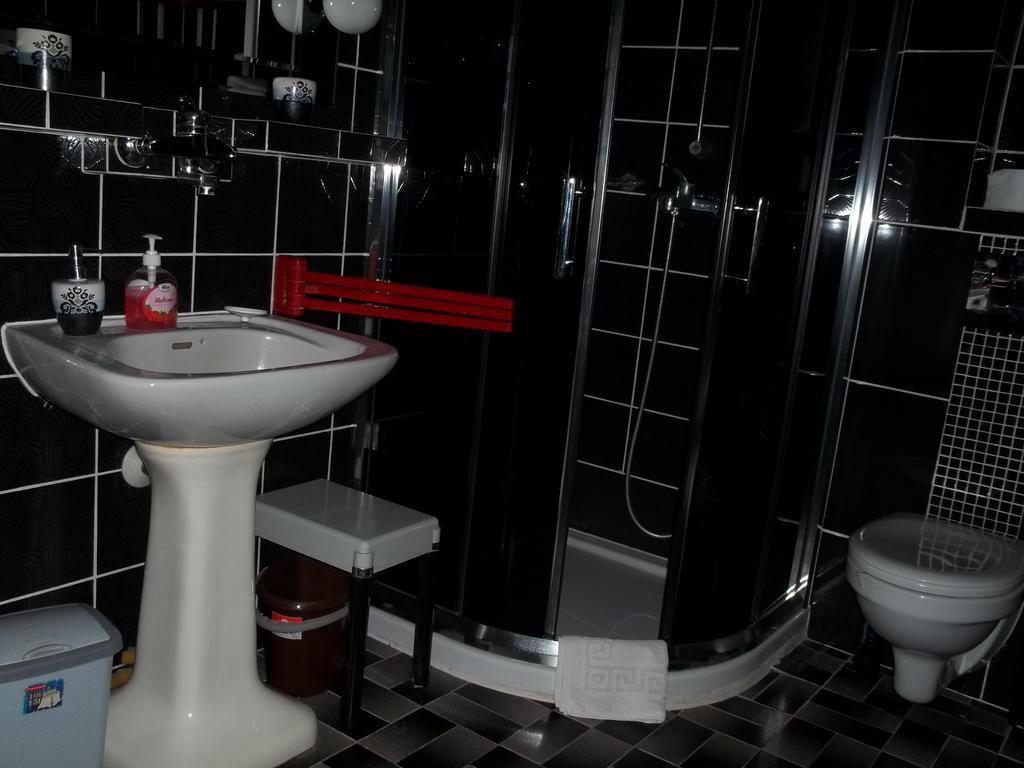 Natura Apartman Krakkó Szoba fotó